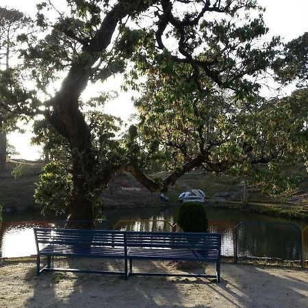 Riverside Resort Lansdowne Ngoại thất bức ảnh