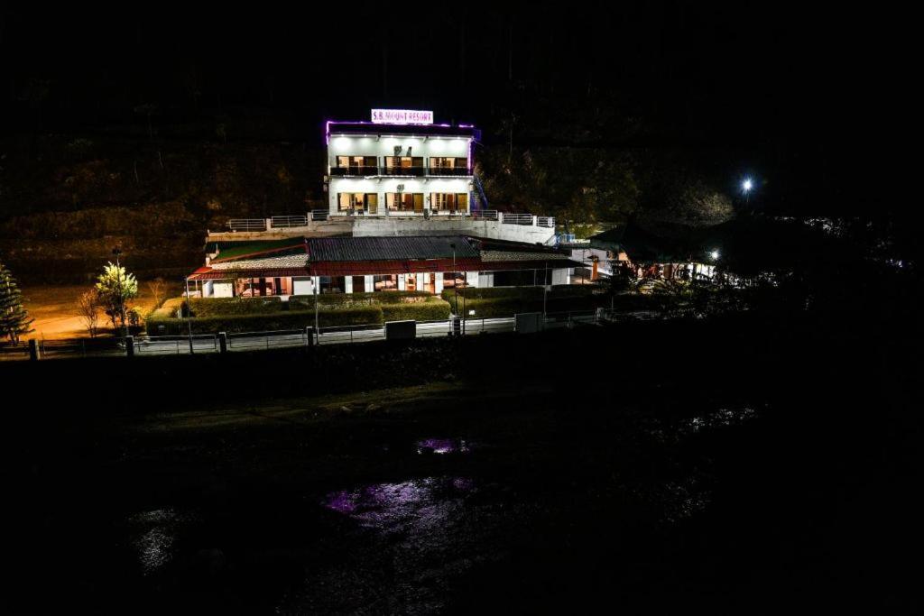 Riverside Resort Lansdowne Ngoại thất bức ảnh