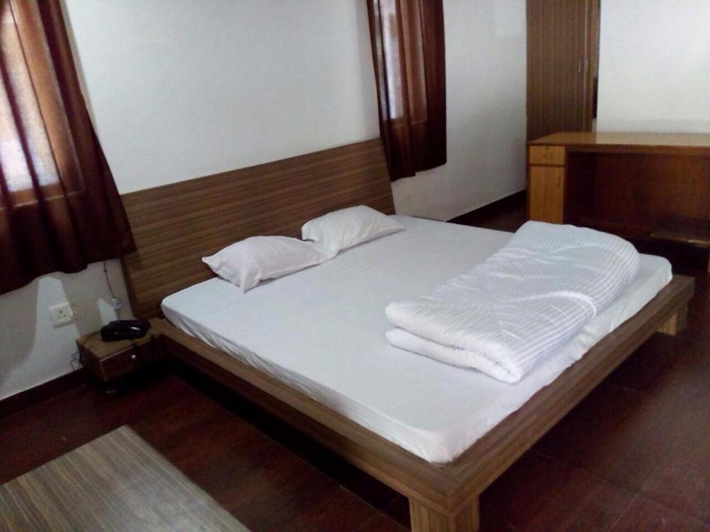 Riverside Resort Lansdowne Ngoại thất bức ảnh